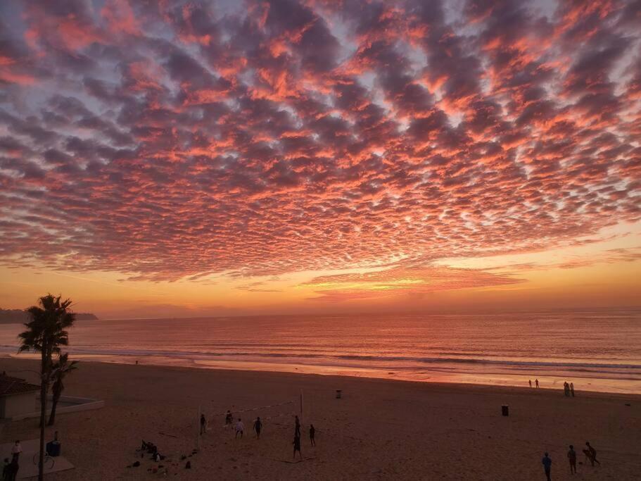 Lovely White Beach House Redondo Beach Buitenkant foto