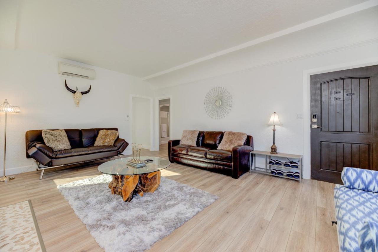 Lovely White Beach House Redondo Beach Buitenkant foto
